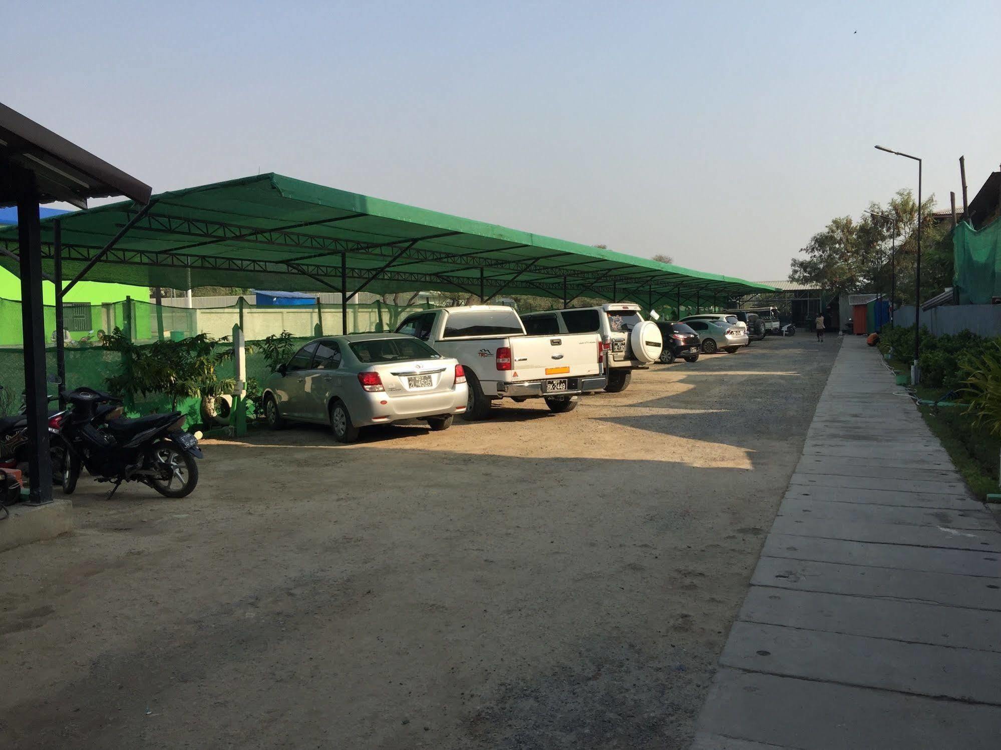 Perfect Hotel Mandalay Exterior foto